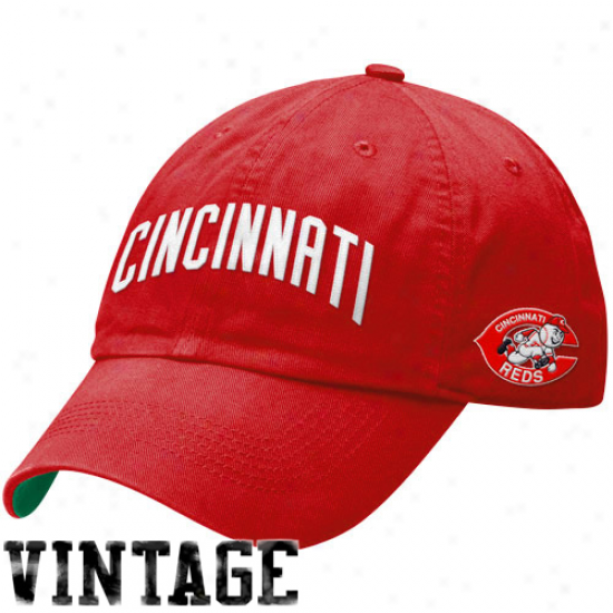 Nike Cincinnati Reds Legacy 91 Relaxed Swoosh Flex Fit Hat - Red