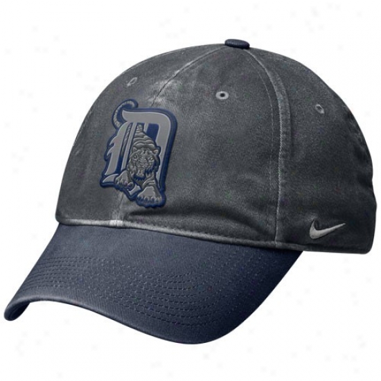 Nike Detroit Tigers Graphite Legacy 91 Circus Catch Flex Fit Hat