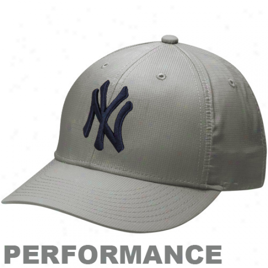 Nike New York Yankees Dri-fit Practice Adjustable Hat - Navy Blue