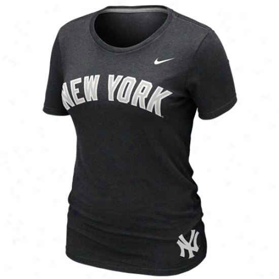 Nike New York Yankees Ladies Seasonal Graphic T-shirt - Black
