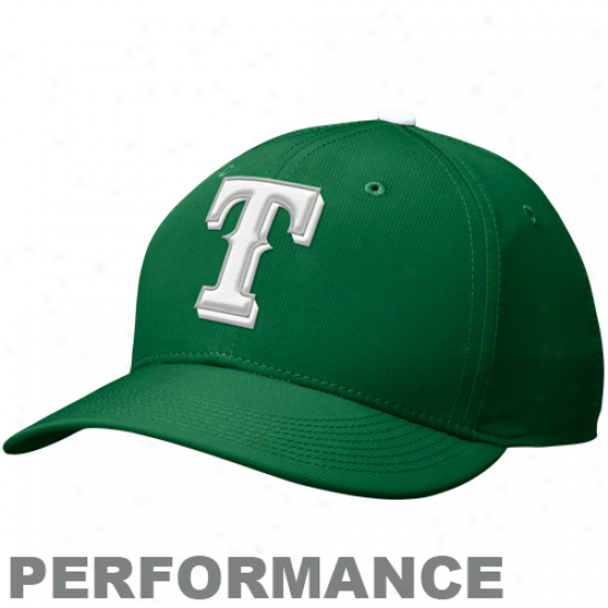 Nike Texas Rangers St. Patrick's Day Adjustbale Performance Hat - Kelly Green