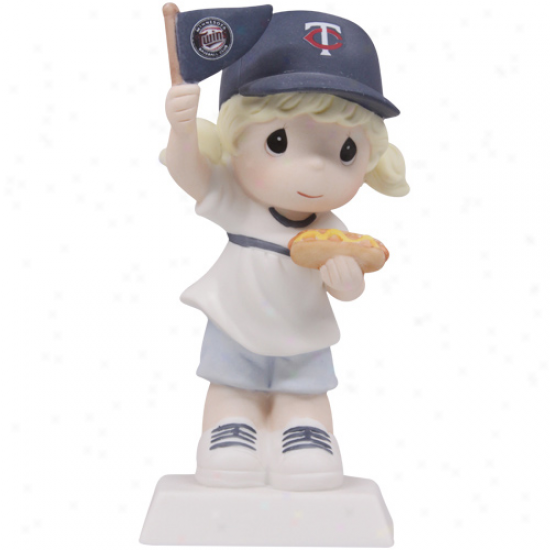 Precious Moments Minnesota Twins Glrl Fan-tastic Day Figurine