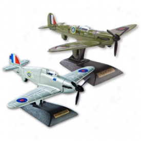 Spitfire & Hurricane Diecwst Model Set