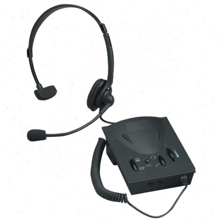 Comphcessory Standard Amplifier/headset Kit