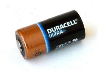 Duracell Ultra Dl123a Lithium Cr123a 3v Lithium Battery