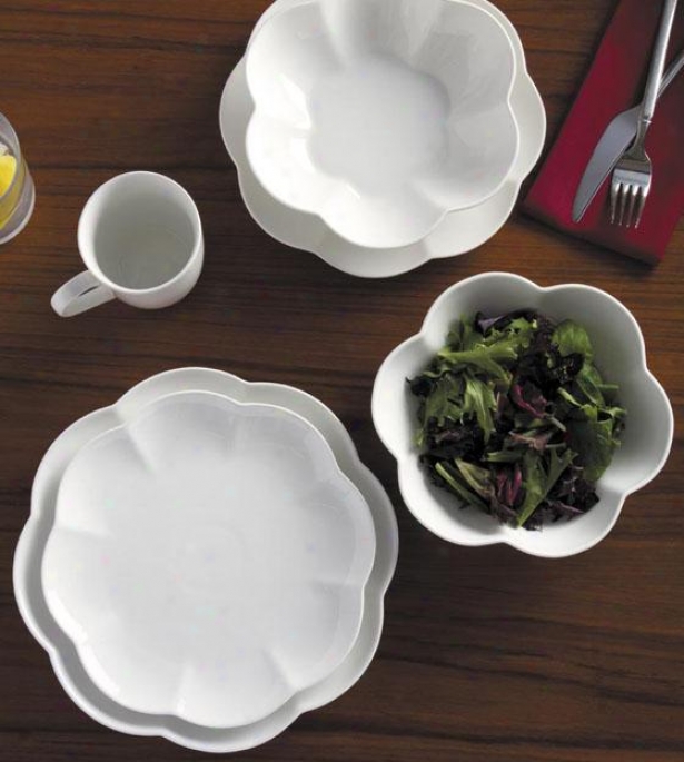 Serendra 16-piec3 Dinnerware Set - 16 Piece eSt, White