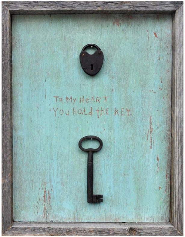 "to My Heart You Hold Te Key Wooden Sign - 19 X 15"", Blue"