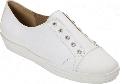 Aerosoles Alter Subject (women's) - White Canvas