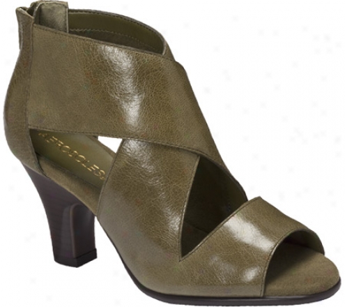 Aerosoles Argintina (women's) - Mid Green Leather