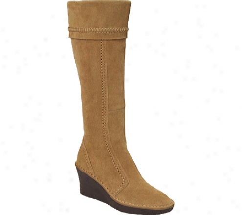 Aerosoles Decoy (women's) - Taupe Suede