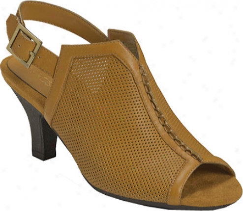 Aerosoles Fax Bracket (women's) - Dark Yellow Leather