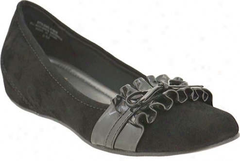 Annie Carlina (women's) - Black Velveet Suede/black Patent