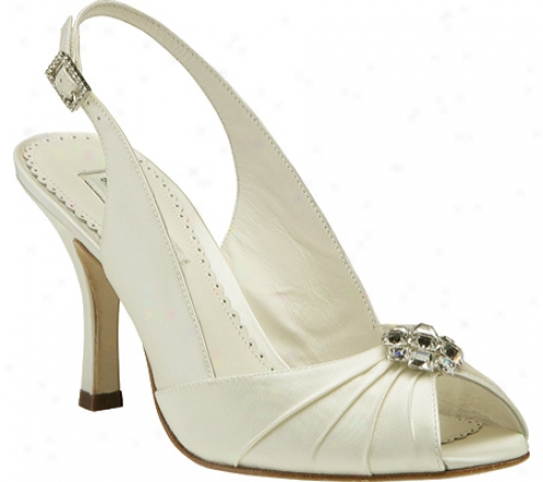 Benjamin Adams London Hathaway (women's) - Ivory Silk