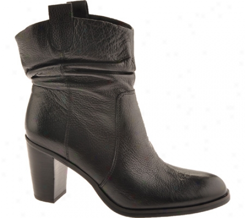 Circa Joan & David Kristin (women's) - Black Leather