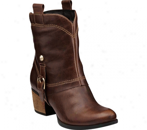 Clarks Saloon Laurel (women's) - Brown Leather