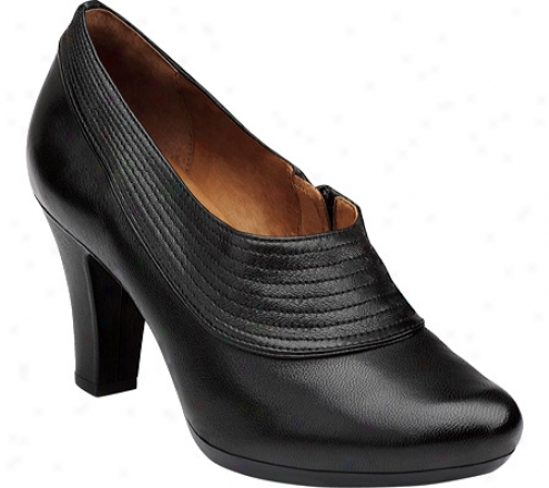 Clarks Society Ascot (women's) - Black Leather