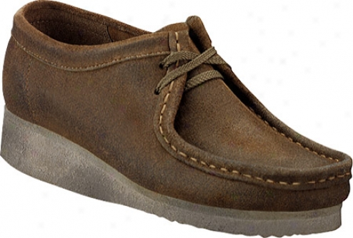 Clarks Wallabee (women's) - Taupe Distressed Leather