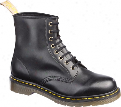 Dr. Martens Vega 1460 8-eye Boot - Black Felix Rub Off