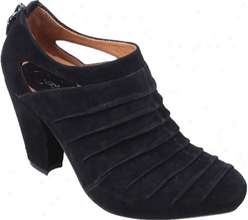 Earthies Barina (women's) - Black Suede