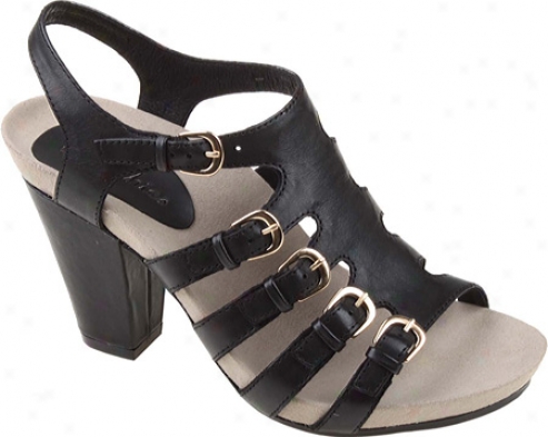 Earthies Larissa (women's) - Black Wax Sot Calf