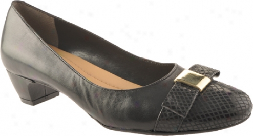 Easy Spirit Konan (women's) - Black Leather/croco