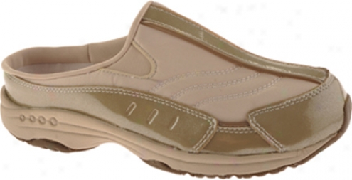 Easy Spirit Traveltime 17 (women's) - Light Gold Multi Patent