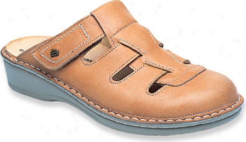 Finn Comfort Java (women's) - Sand Malindi