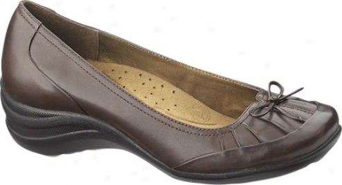 Hush Puppies Amorous (women's) - Dark Brown Leather