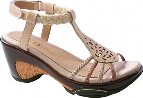 Jambu Petal (women's) - Mellifluous Peach Vachetta Leather/satin