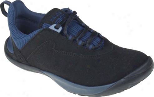 Kwlso Earth Shoe Prixtine (women's) - Black Microfiber