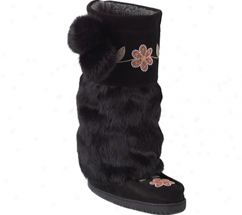 Manitobah Mukluks Metis Suede Mukluk (women's) - Black Cowhide Suede/rabbit Fur/crepe