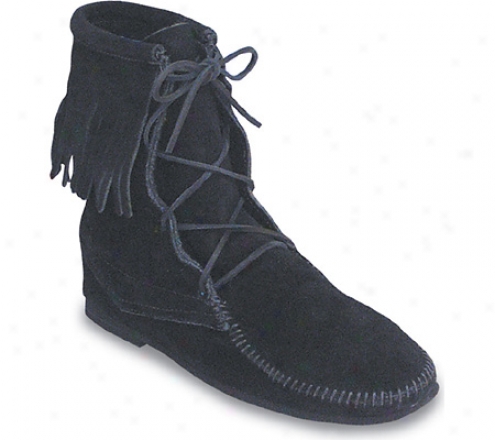 Minnetonka Ankle Hi Tramper Boot (women's) - Black Suede