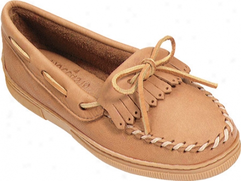 Minnetonka Fringed Kilty (women's) - Tan