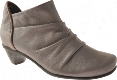 Naoot Advance (women's) - Gray Satin Leather/smoke Leather