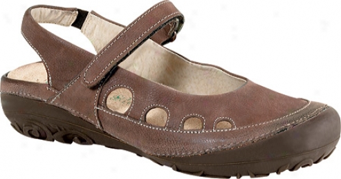 Naot Believe (women's) - Chocolate Leather