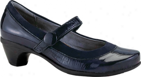 Naot Trendy (women's) - Navy Open Leather/navy Nubuck