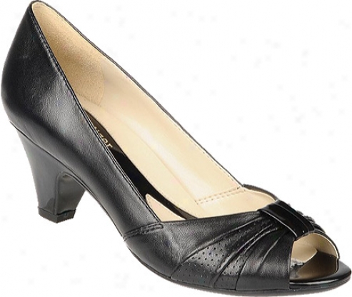 Naturalizer Berrie (women's) - Black Softy Sheep Leather/shiny/perfed