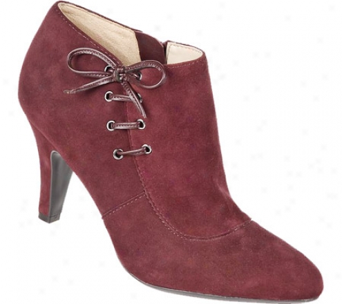 Naturalizer Carmen (women's) - Cabernet Sauvignon Id Kid Suede Leather