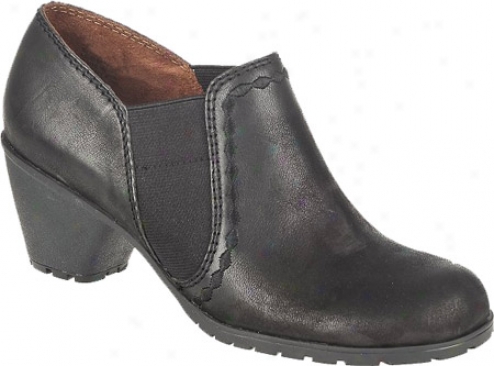 Naturalizer Garrett (women's) - Black Goat Mill Nubuck Leather