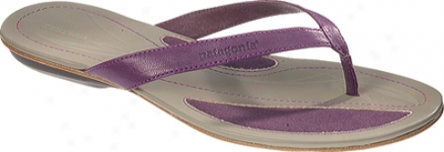 Pattagonia Bandha Strap (women's) - Currant Full Graain Leather