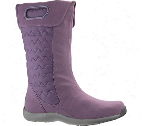 Patagonia Fiona Quilted Mid (women's) - Deep Plum Nylon