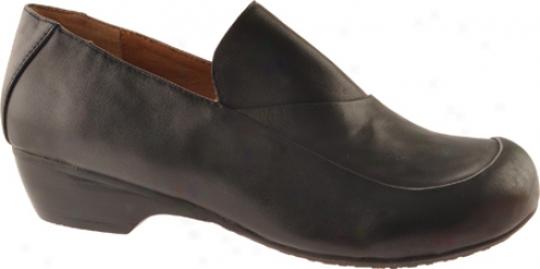 Portlandia Free (women's) - Black Burnished Calfskin