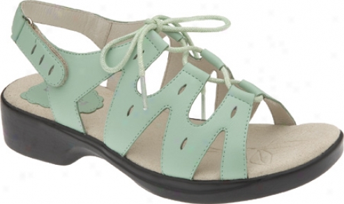 Propet Lucerne Walkwr (women's) - Foam Green Smooth