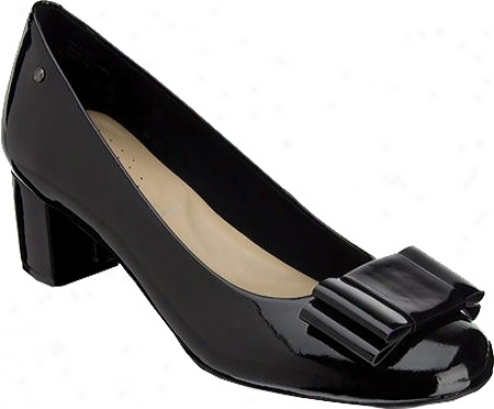 Rockport Mary Flat Bow Pump (women's) - Black Patent Leather