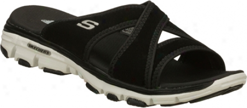 Skechers Bravos Outshine (women's) - Black/white