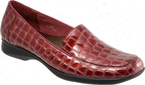 Trotters Jenn Croco (women's) - Dark Red Croco Patent Leather