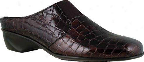 Walking Cradles Tori (women's) - Brown Croc Patent