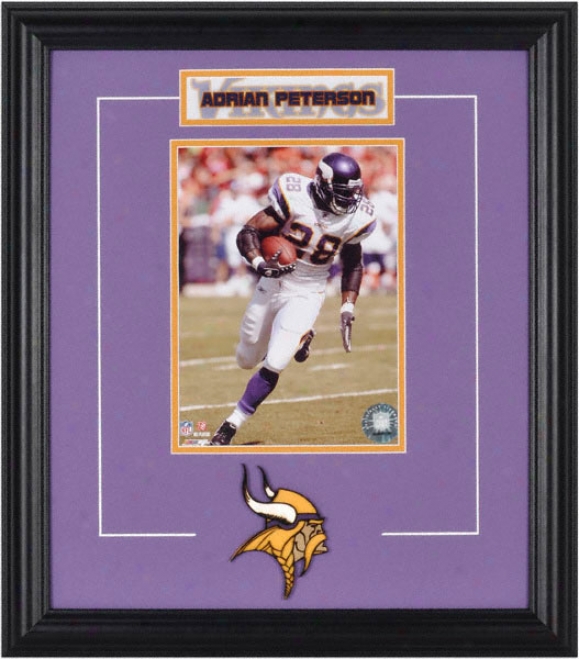 Adrian Peterson Framed 6x8 Photograph Attending Team Logo & Plate