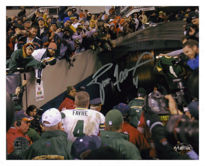 Brett Favre Green Bay Pqckers - Walking Away - Autographed 8x10 Photograph