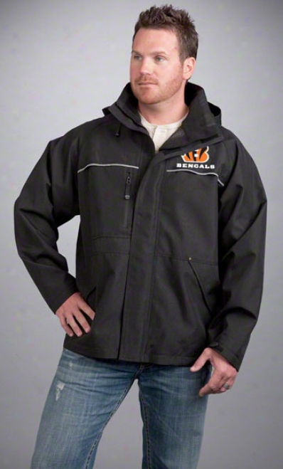 Cincinnati Bengals Jacker: Black Reebok Yukon Jacket